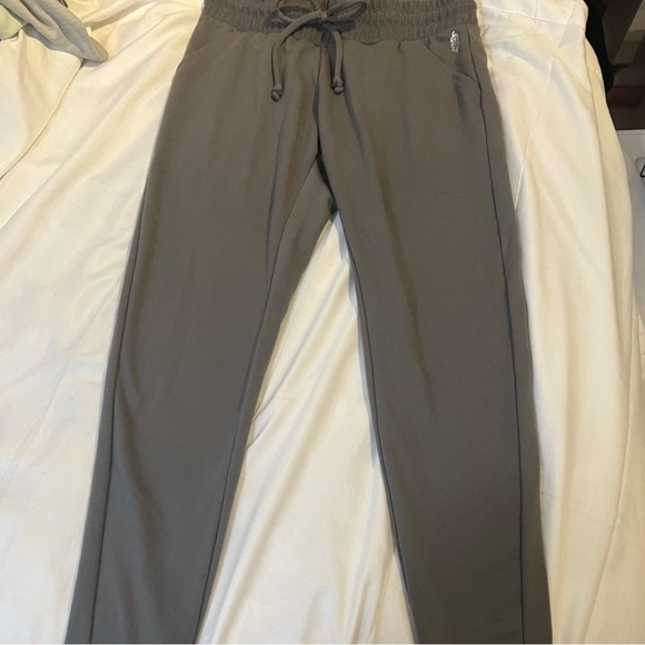 FP Movement by Free People Sweats / Joggers gray size small - Picture 2 of 4